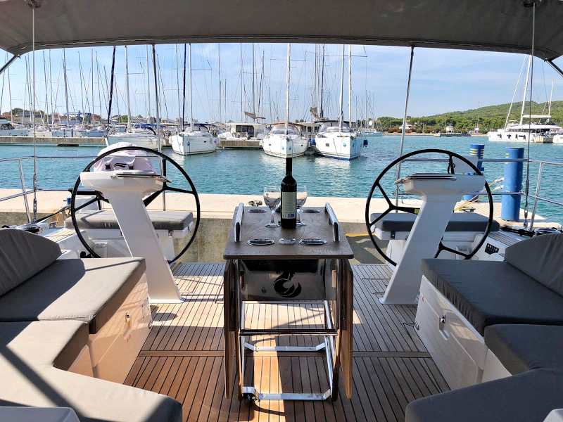 Photo #5 - OCEANIS 51.1 BT (20) (PEARL DREAMS) in Sukosan - 15321