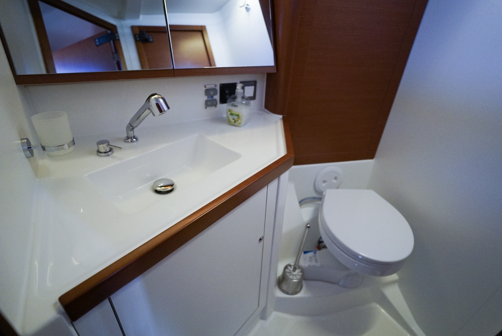 Photo #7 - Oceanis 46.1 (Kismee) in Talamanca - 10737