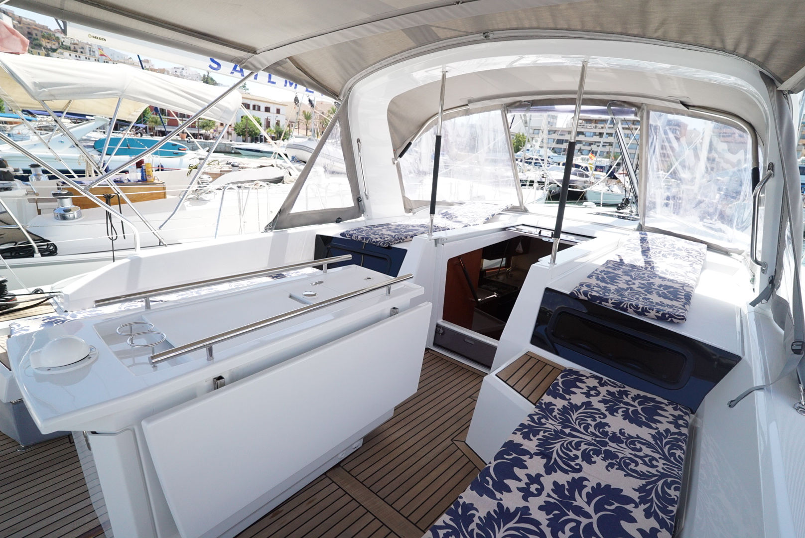 Photo #10 - Oceanis 46.1 (Kismee) in Talamanca - 10737