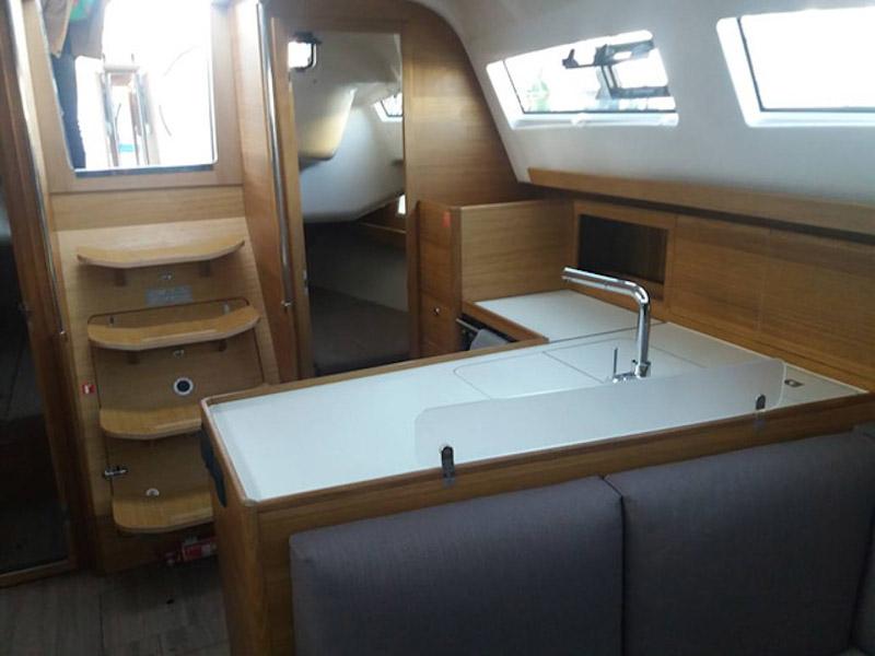 Photo #5 - Elan Impression 40.1 (Estela) in Primosten - 14669