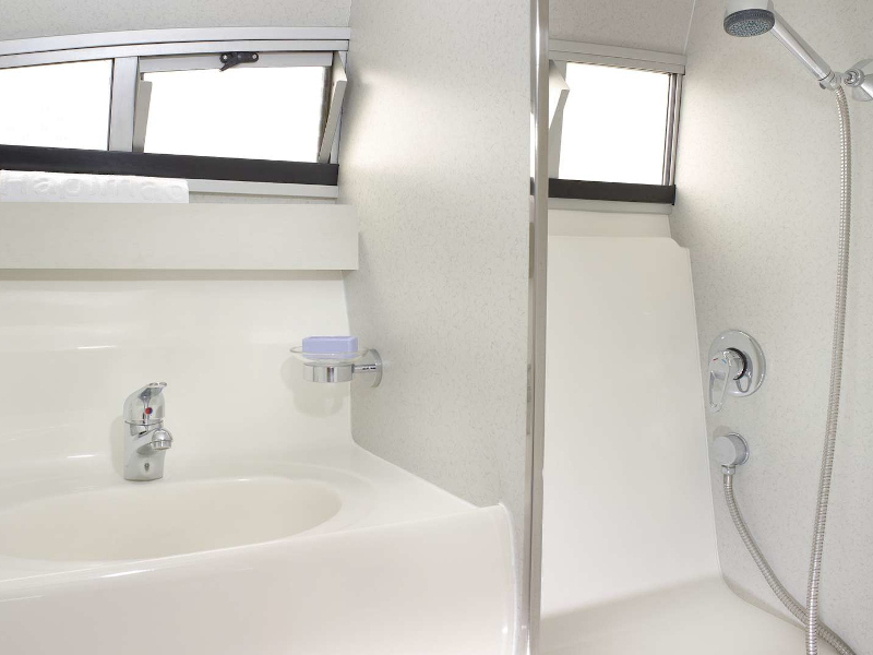 Photo #8 - Cruiser Premium 4/6 pers (E300-2) in Oud-Loosdrecht - 14694