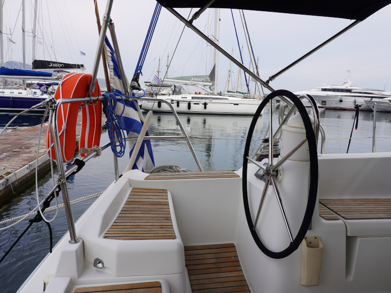 Photo #27 - Sun Odyssey 39i (Bookie Too) en Salamina - 14705