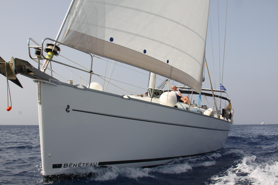 Photo #160 - BENETEAU OCEANIS 51.1 (CORTO) in Port du Crouesty - 27184