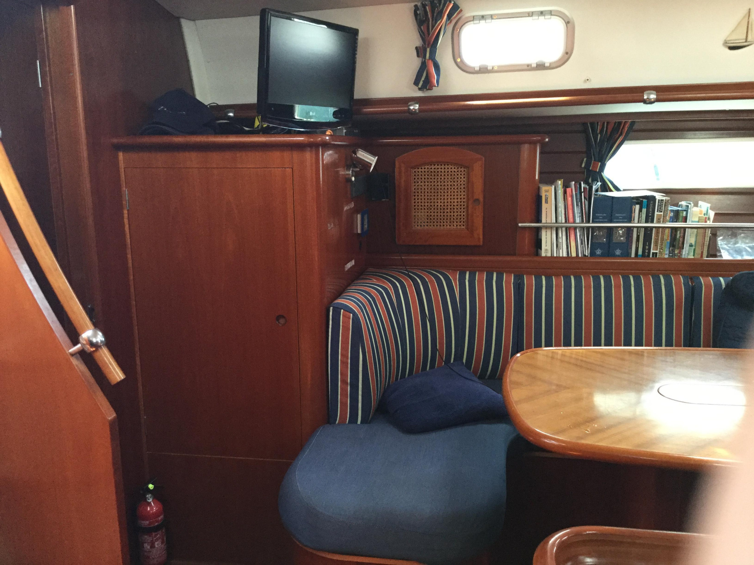 Photo #10 - Beneteau 50 (Tetina) in Lefkada - 12223