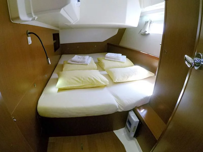 Oceanis 45 (Neška II) Oceanis 45 - 14