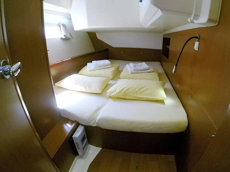 Oceanis 45 (Neška II) Oceanis 45 - 18