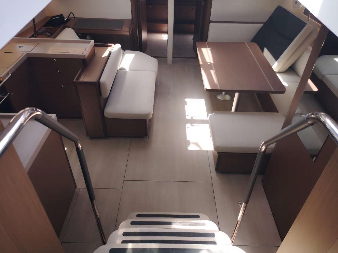 Photo #21 - Oceanis 51.1 - 6 Cabins (Forkys) in Preveza - 13369