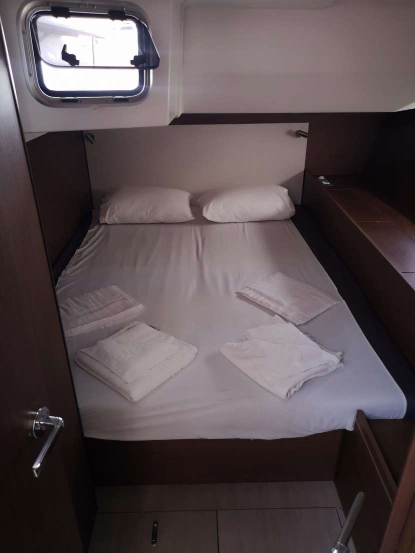 Photo #12 - Oceanis 51.1 - 6 Cabins (Forkys) in Preveza - 13369