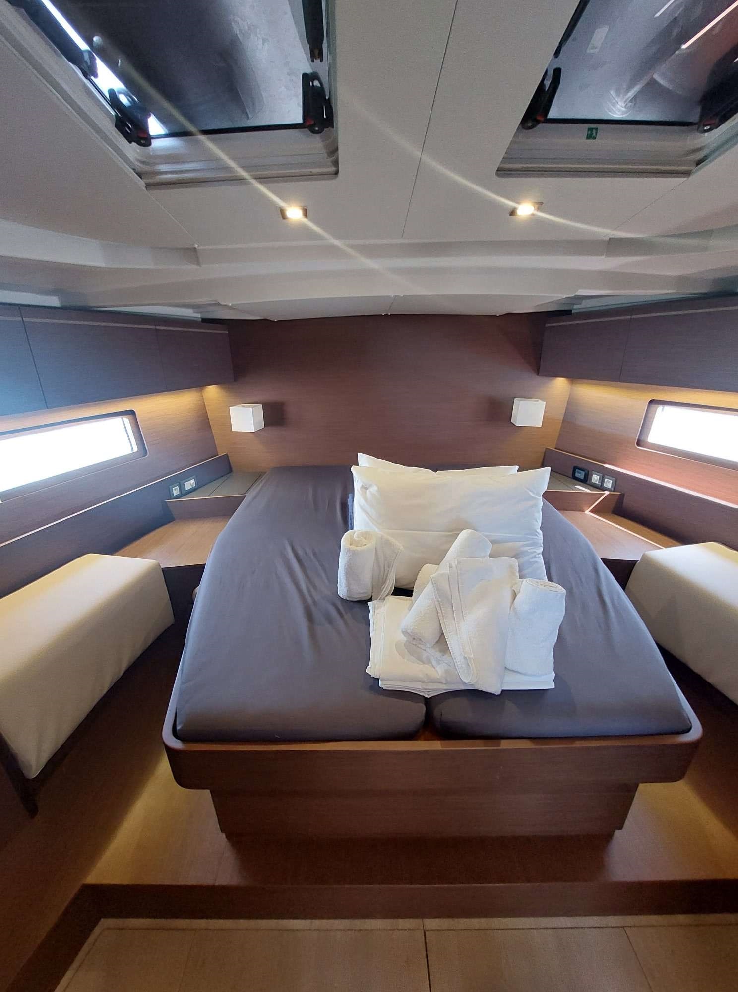 Photo #15 - Oceanis 51.1/ 3 cabins - owner's version (Ifestion) en Corfú - 13355