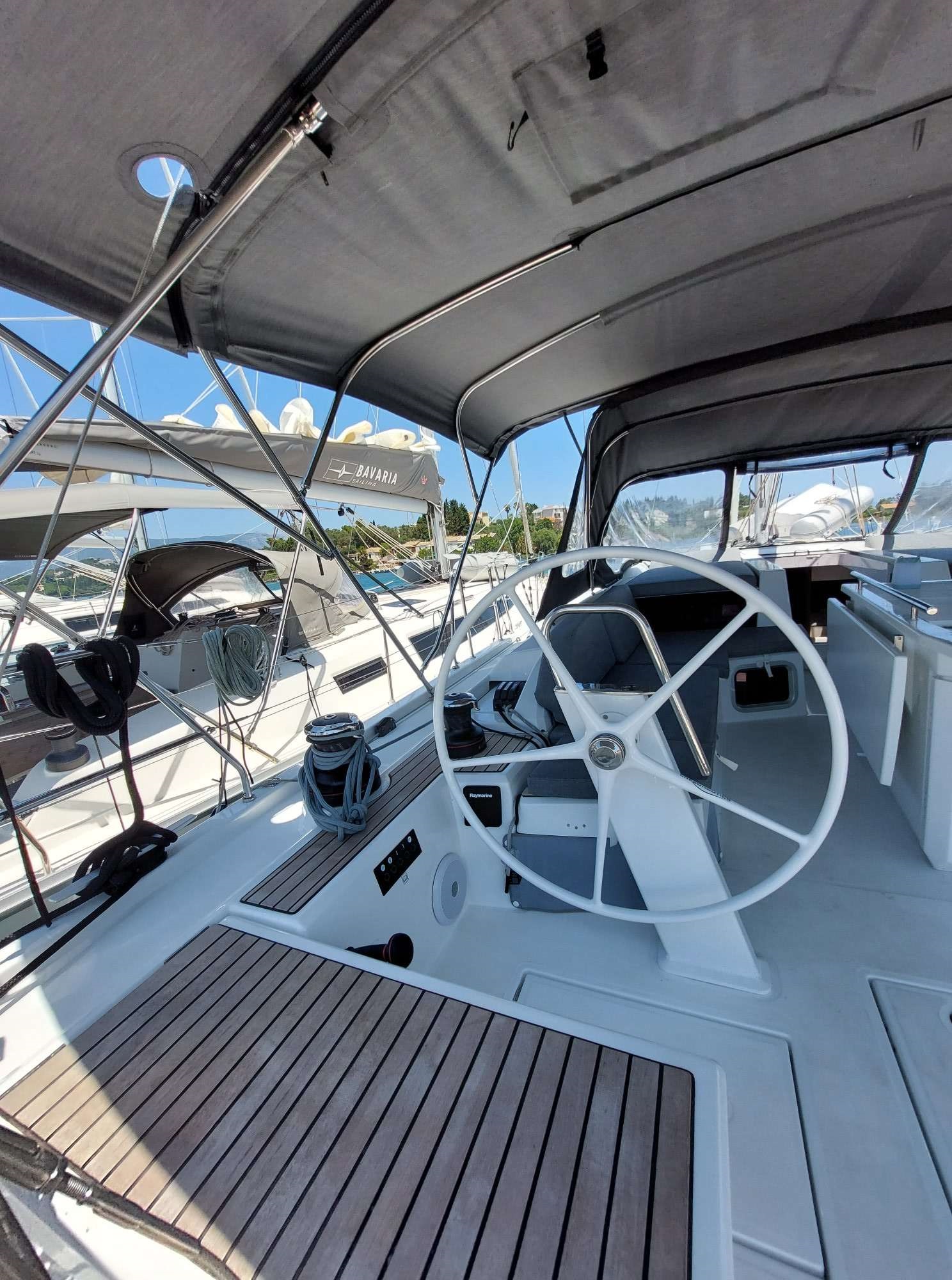 Photo #11 - Oceanis 51.1 - 6 Cabins (Omiros) in Corfu - 13418