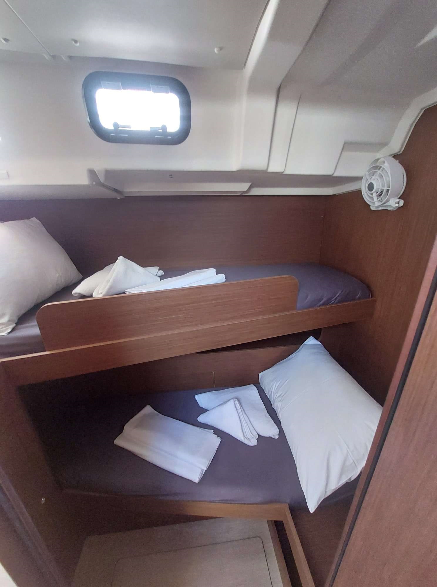Photo #7 - Oceanis 51.1 - 6 Cabins (Omiros) in Corfu - 13418
