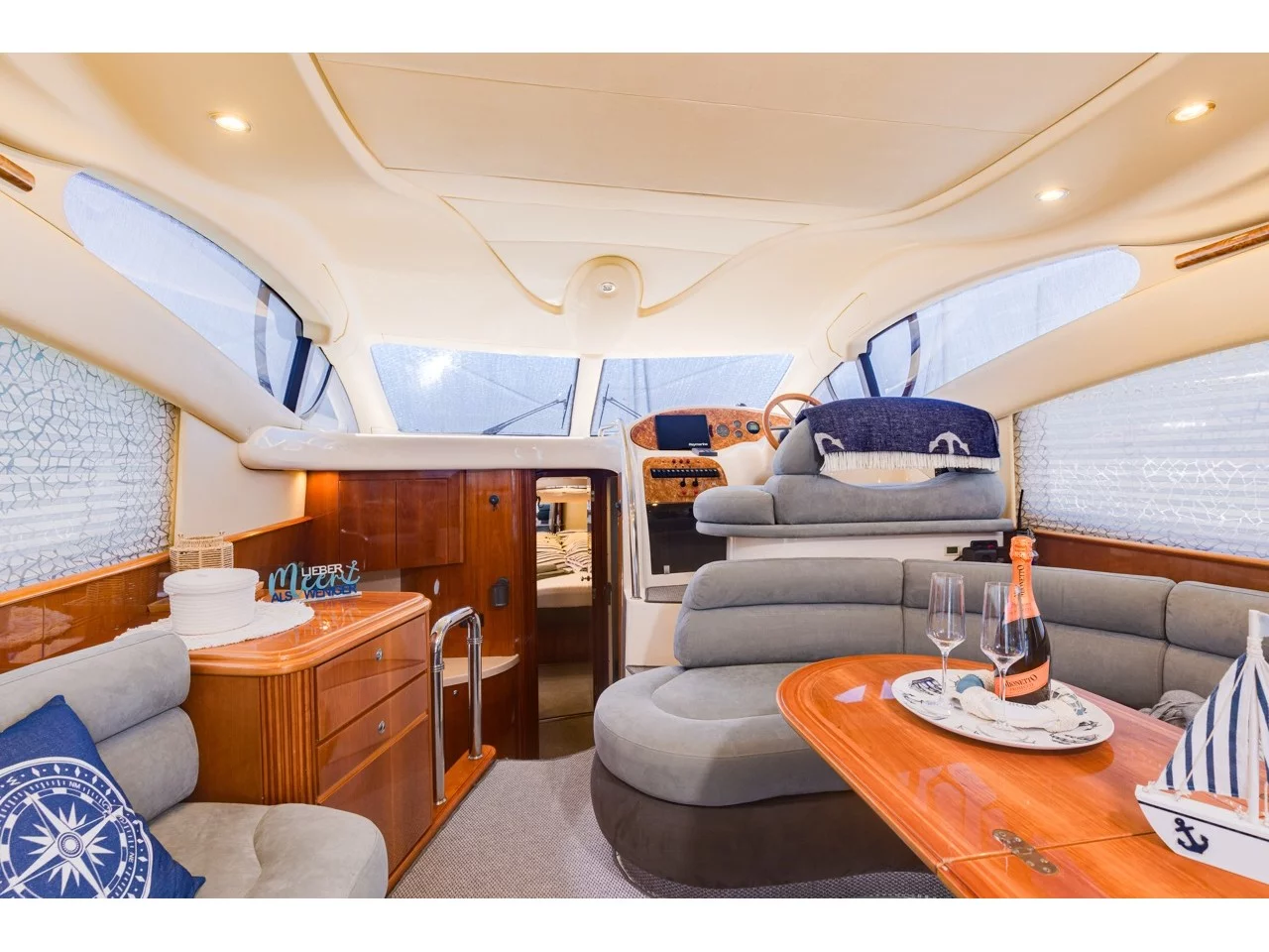 Azimut 42 (Eisbär) Interior image - 23