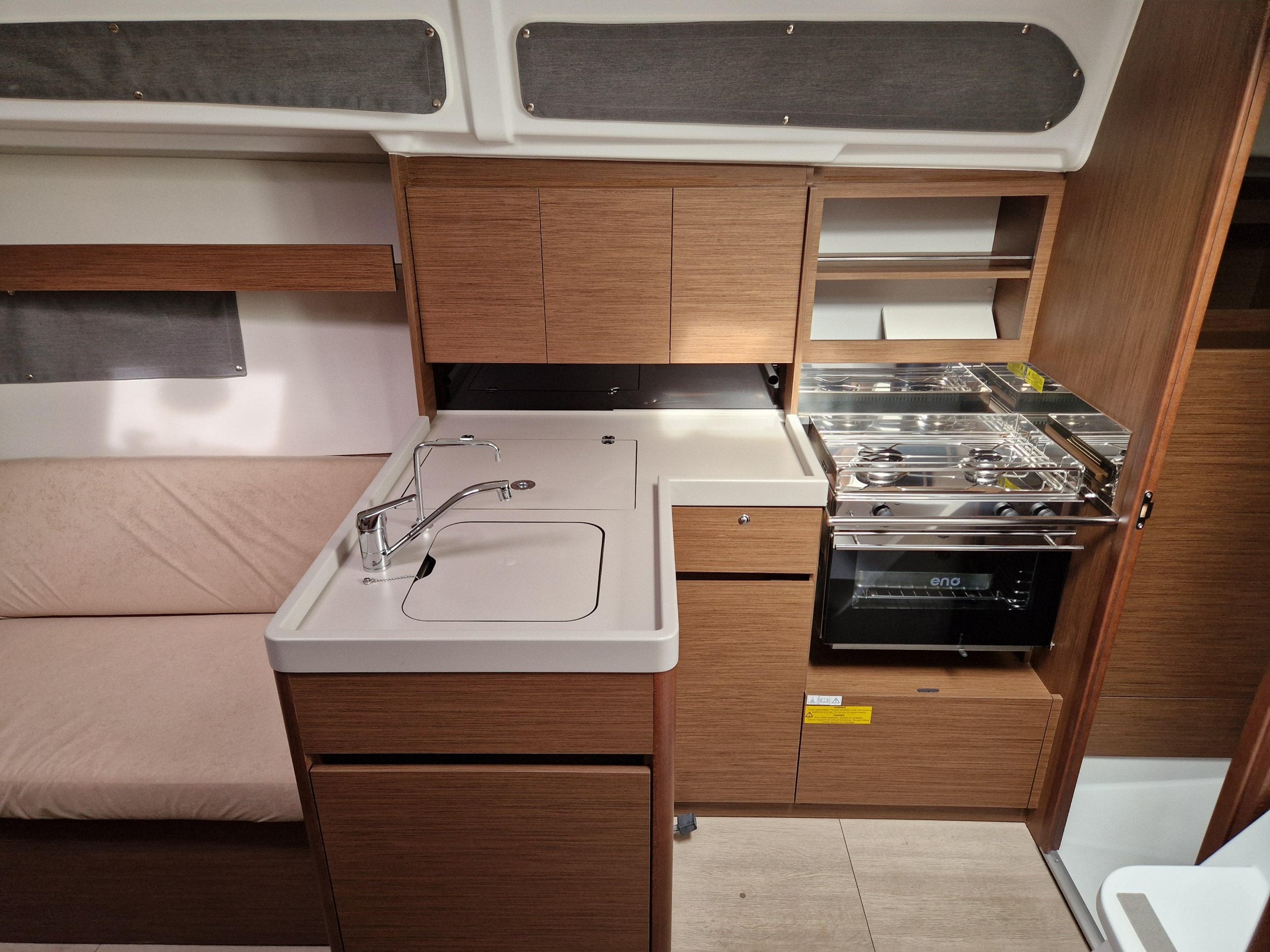 Photo #12 - Oceanis 34.1 (Navicela) en Krk - 15226