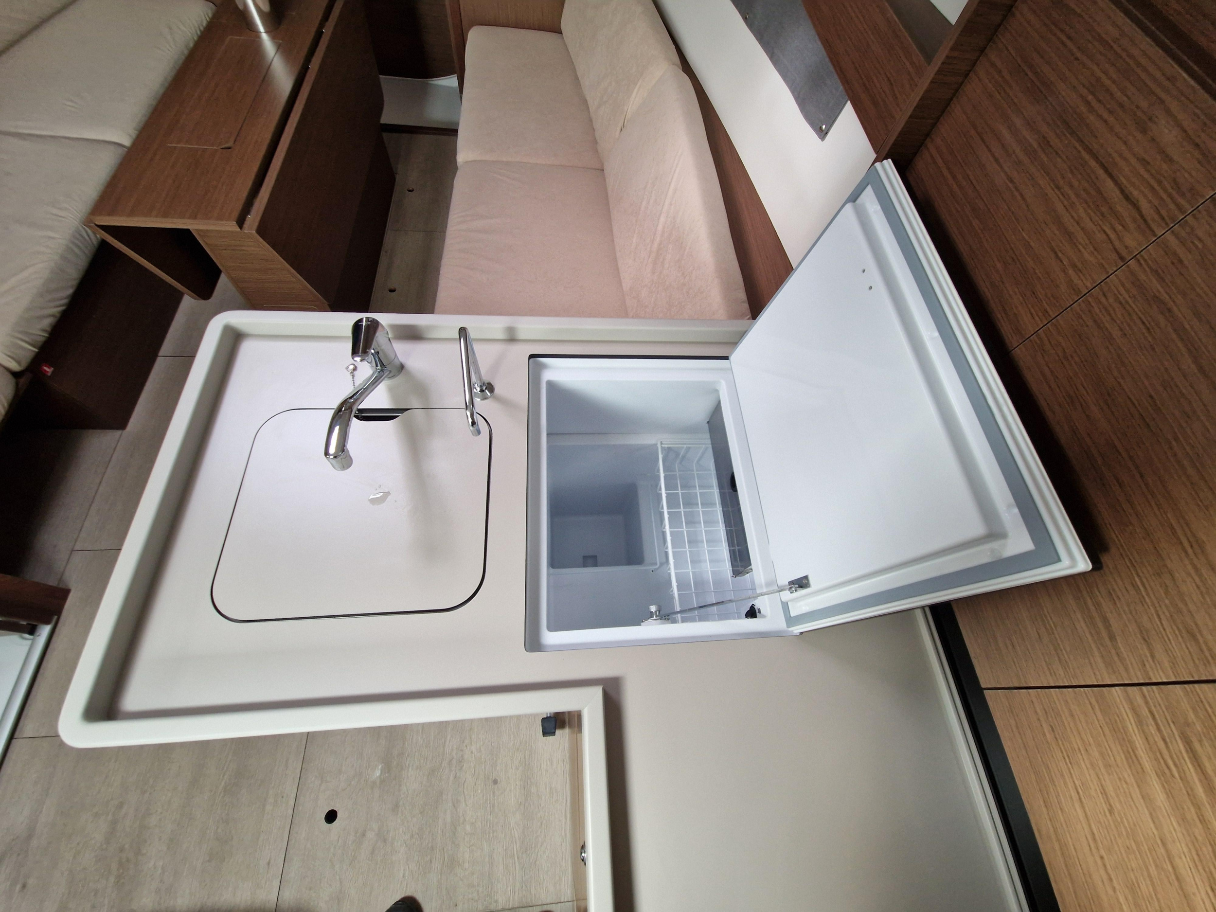 Photo #7 - Oceanis 34.1 (Navicela) en Krk - 15226