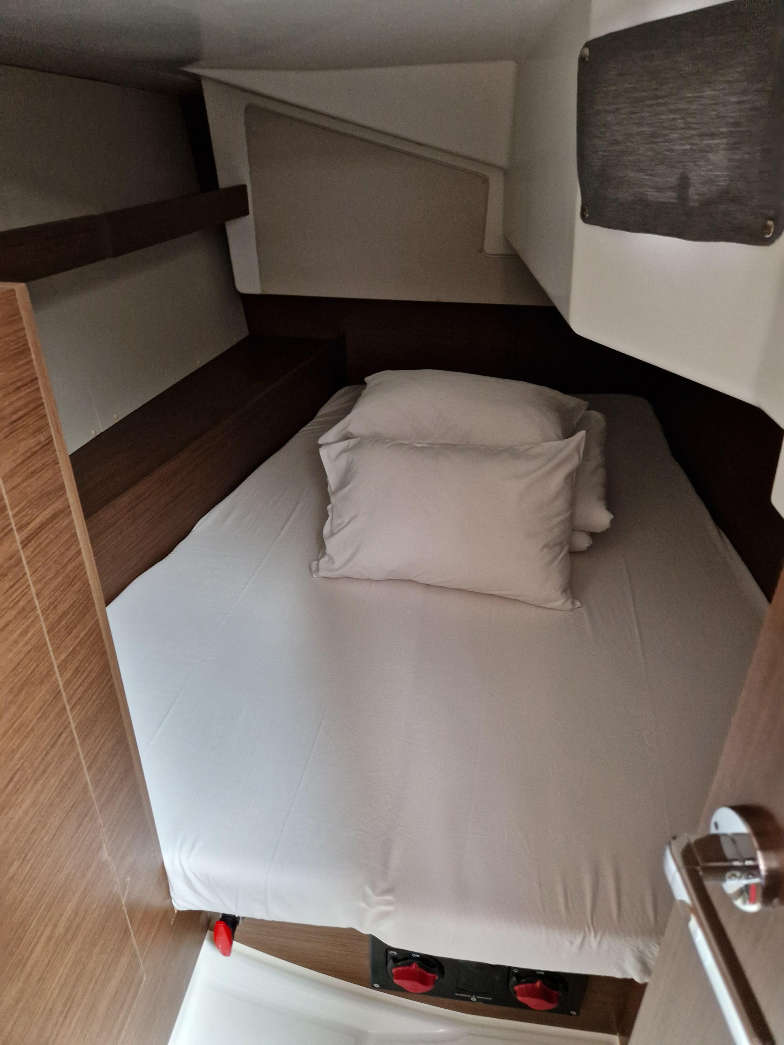 Photo #13 - Oceanis 34.1 (Navicela) en Krk - 15226
