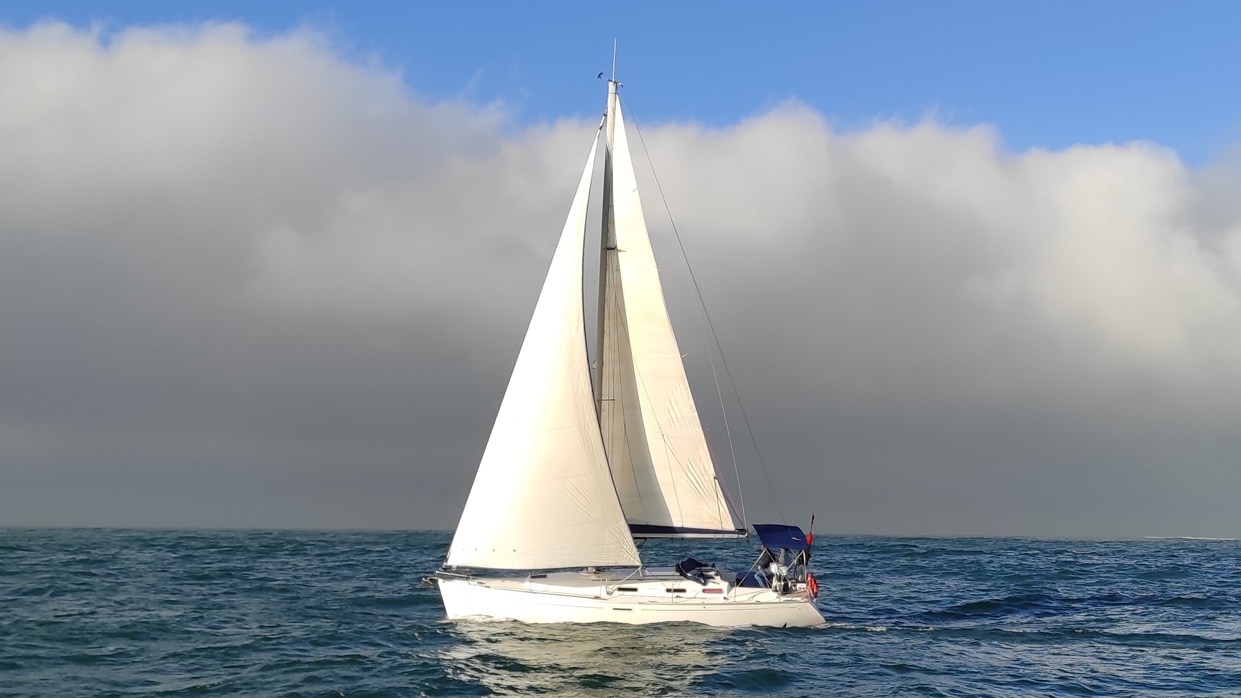 Photo #19 - Dufour 385 Grand Large (Machimbombo) in Portimao - 14527