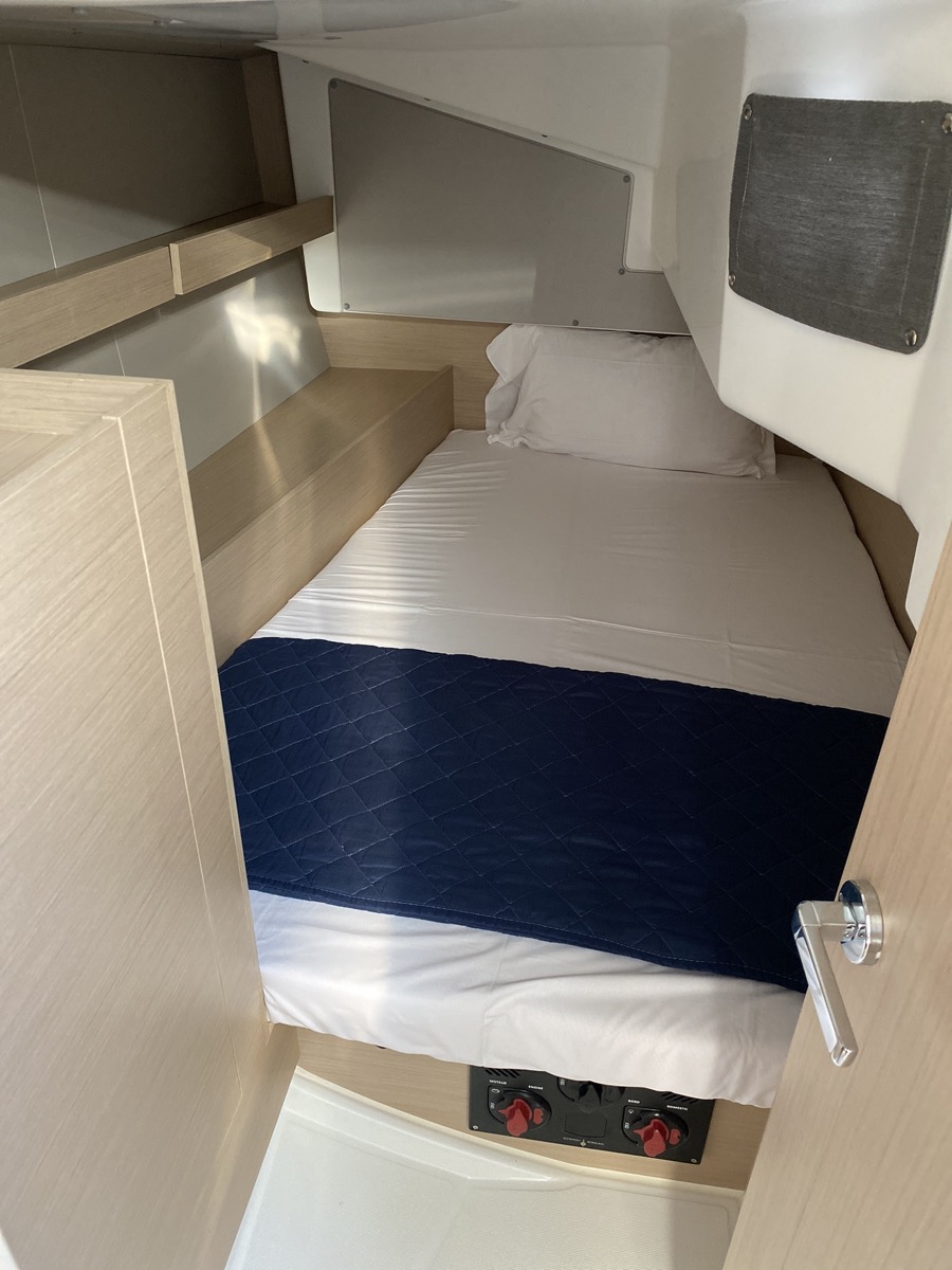 Photo #7 - Oceanis 34.1 (Angelica) en Portisco - 12243