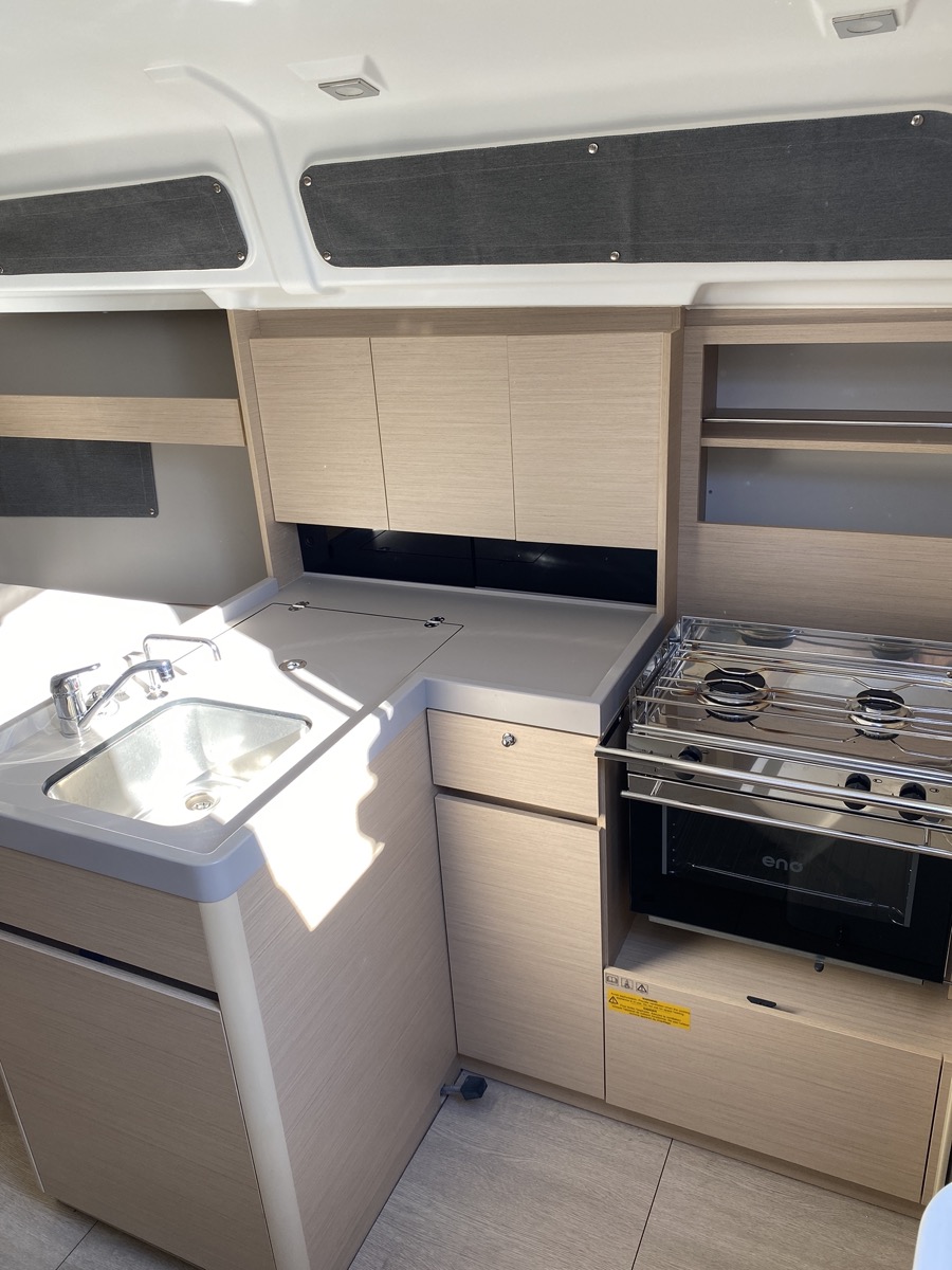 Photo #9 - Oceanis 34.1 (Delfino) in Salerno - 13934
