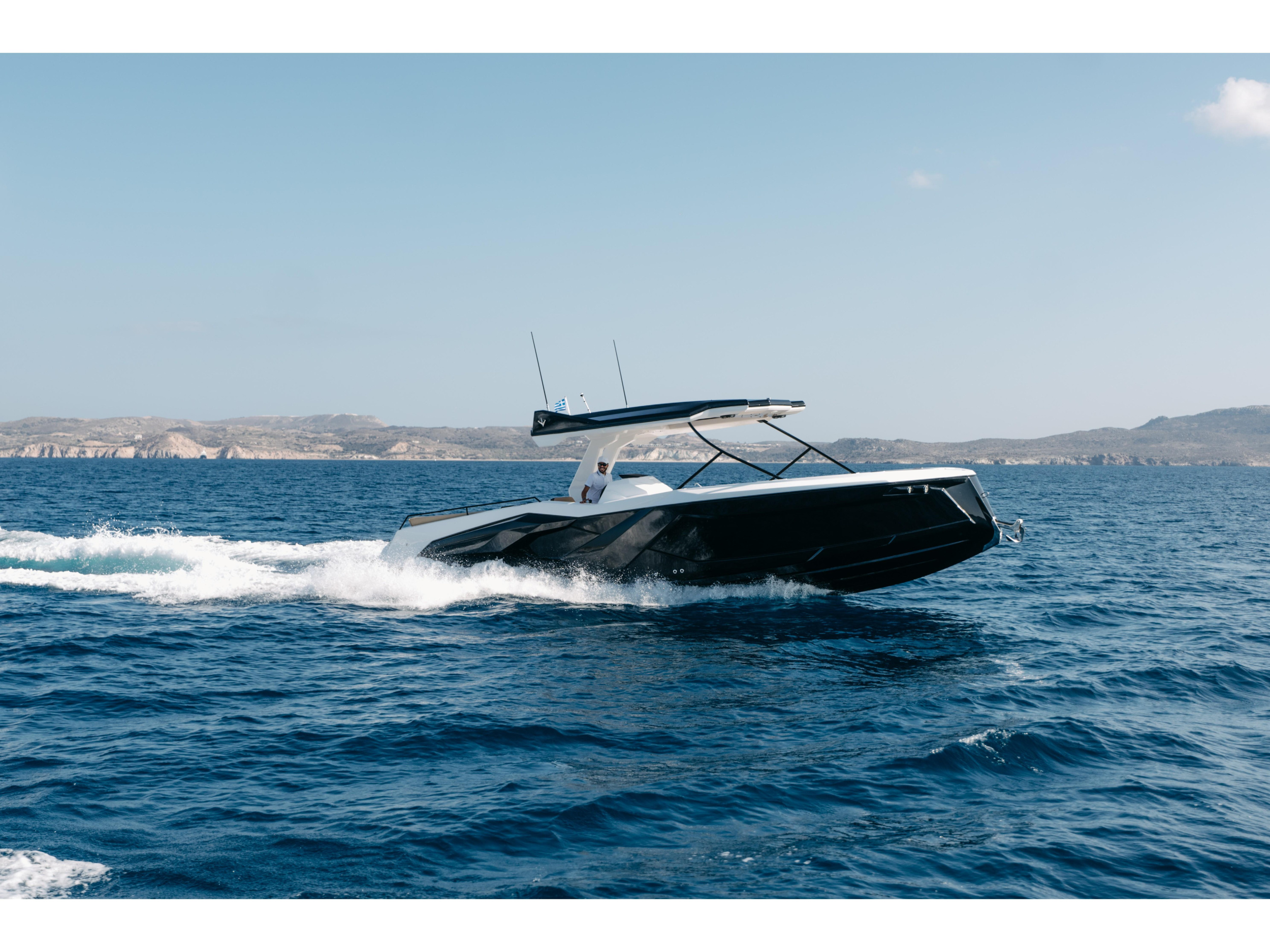 Photo #6 - Alesta Raptor (Raptor) in Milos - 23102