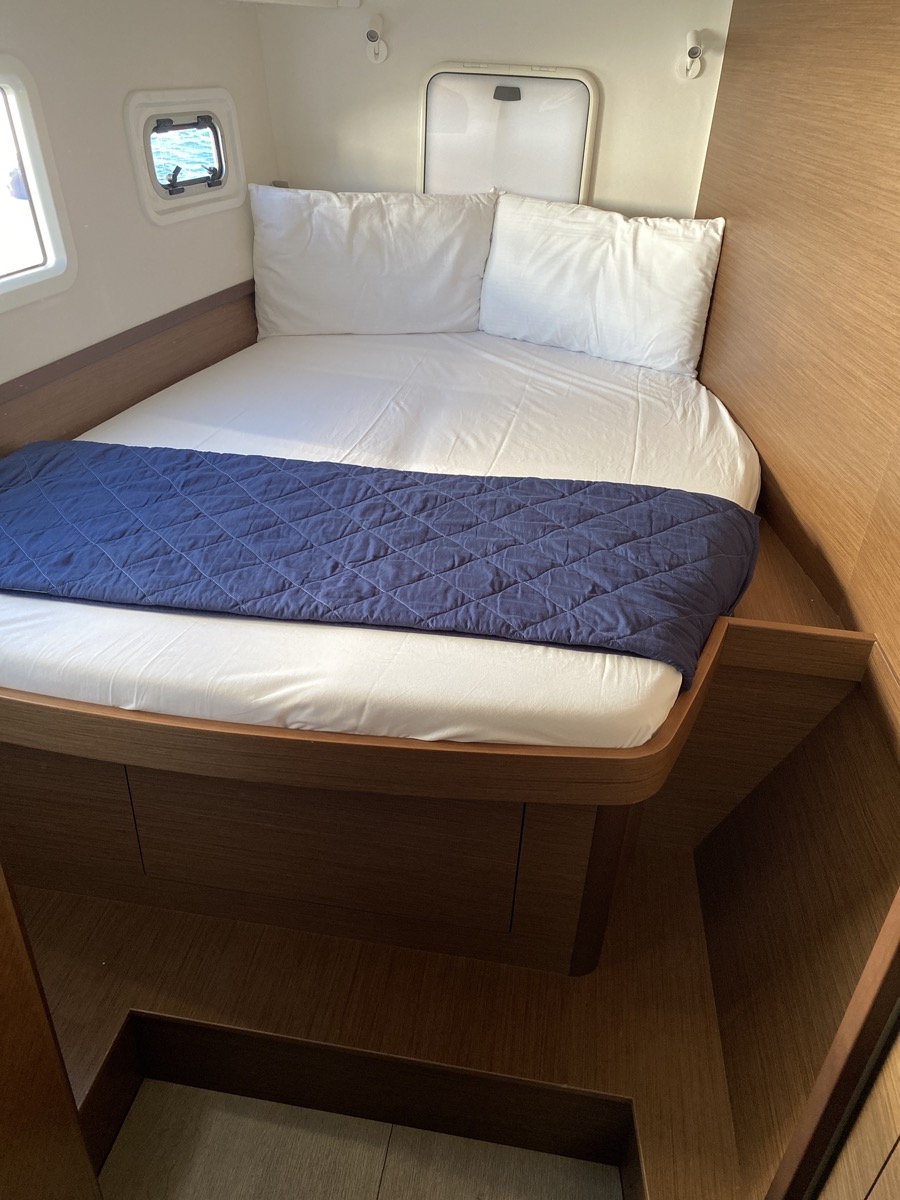 Photo #8 - Lagoon 42 (Felis (Inverter, WM)) en Portisco - 11019