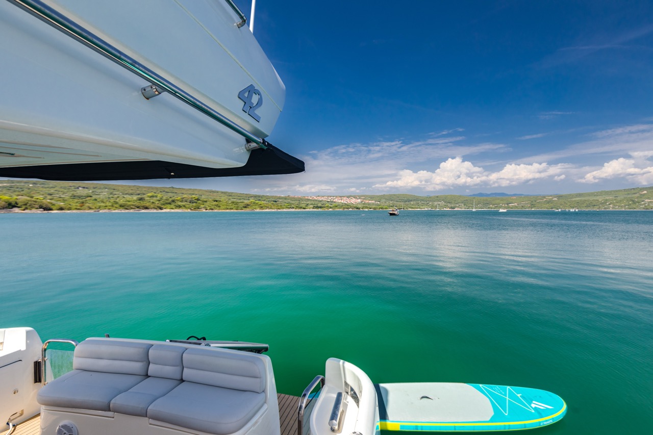 Photo #11 - Azimut 42 (Eisbär) in Krk - 22346