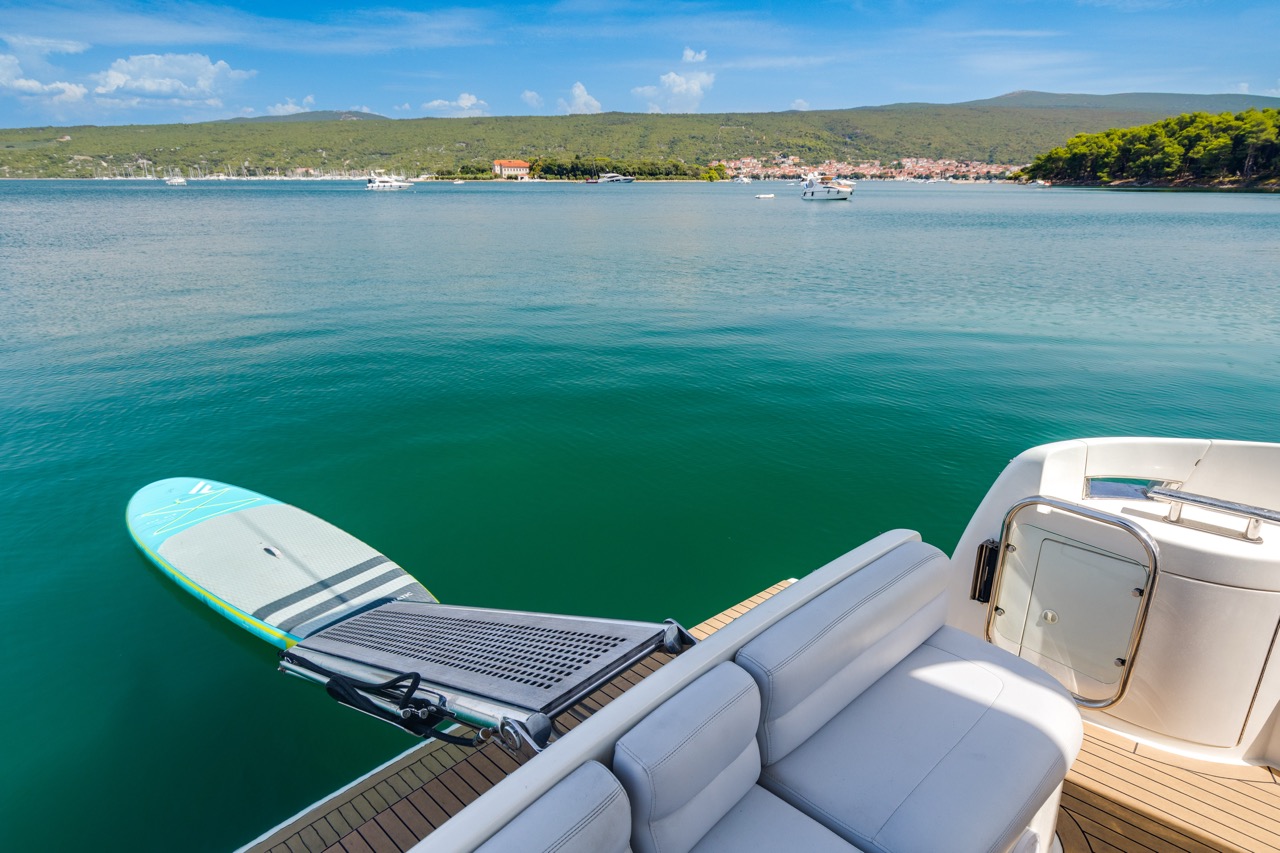 Photo #4 - Azimut 42 (Eisbär) in Krk - 22346