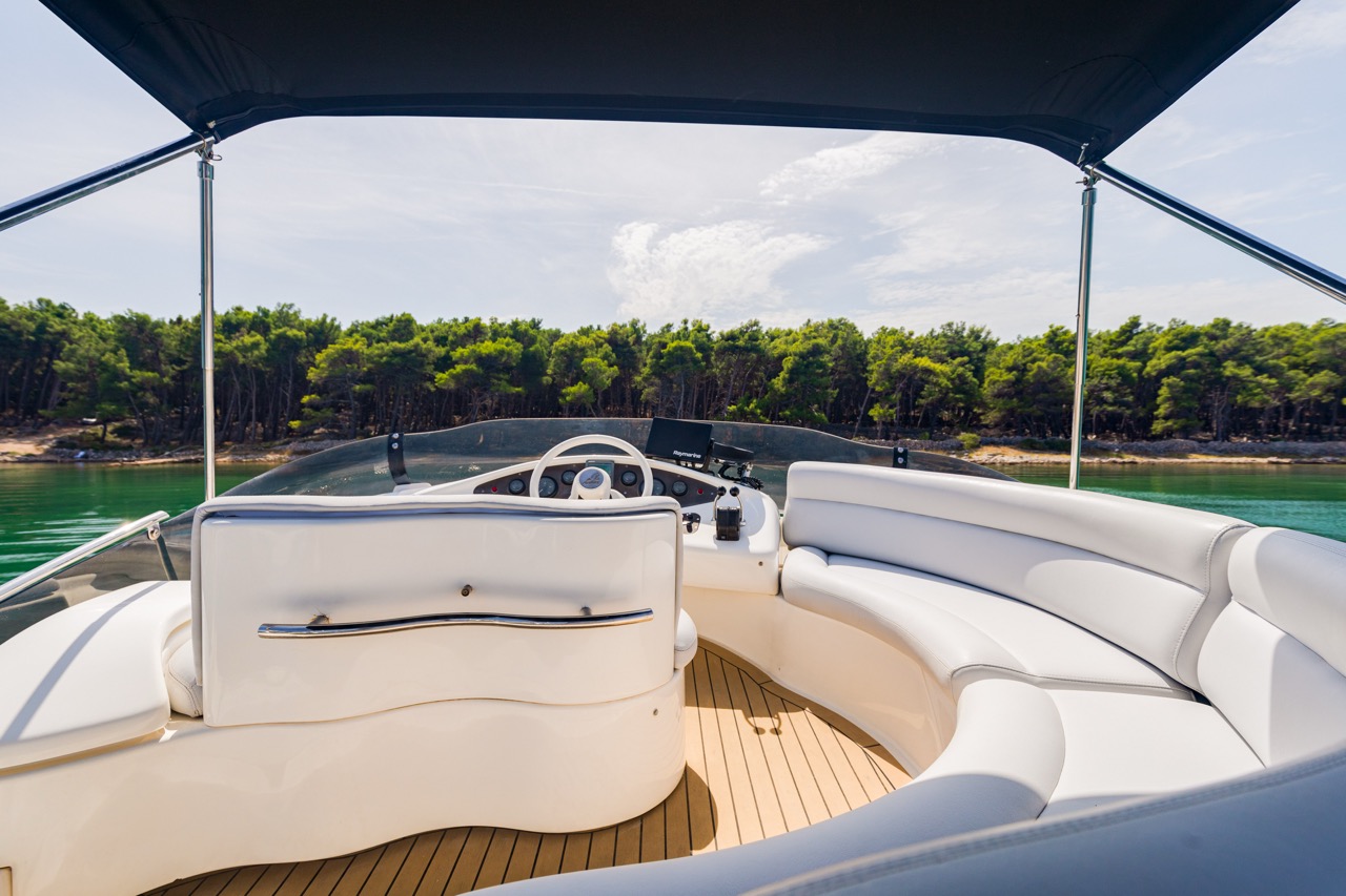 Photo #16 - Azimut 42 (Eisbär) in Krk - 22346