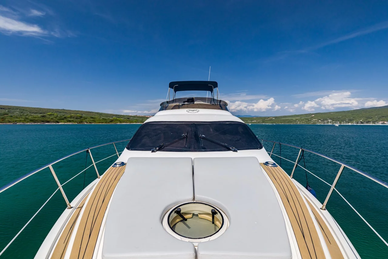 Azimut 42 (Eisbär)  - 20