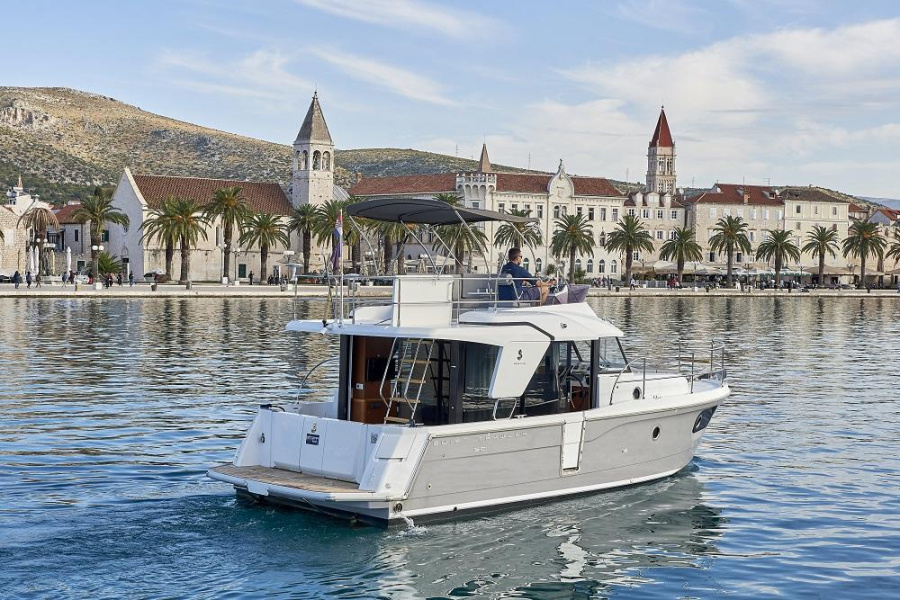 Photo #19 - Beneteau Swift Trawler 30 (Odysseus) in Trogir - 11752