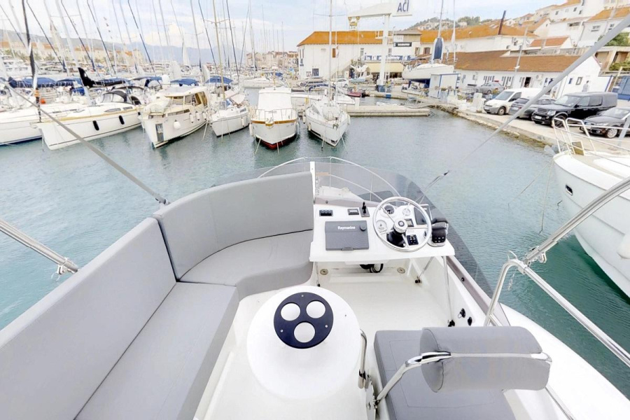 Photo #18 - Beneteau Swift Trawler 30 (Odysseus) in Trogir - 11752
