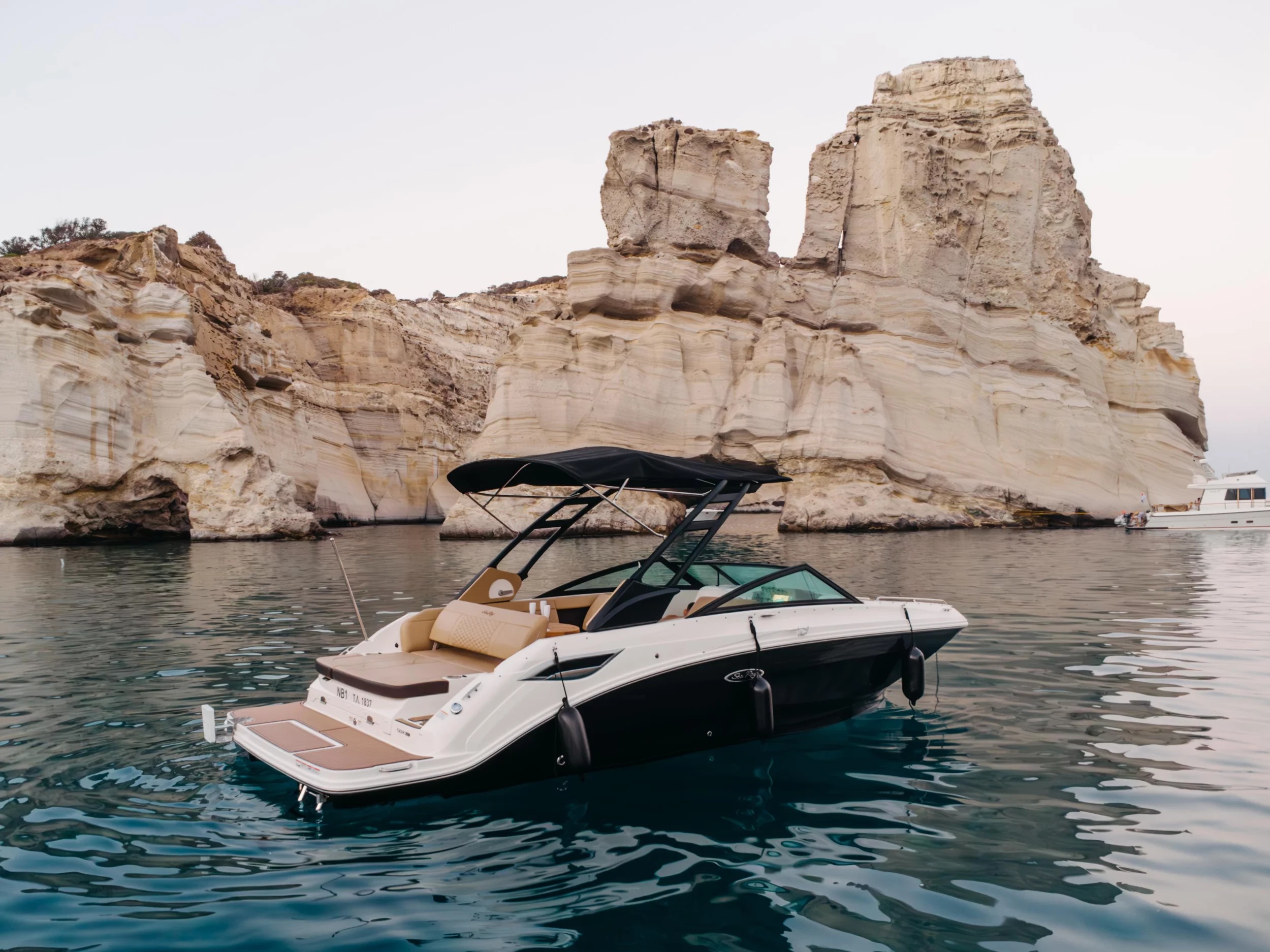 Sea Ray 250 SDX (Sea Ray) Main image - 0