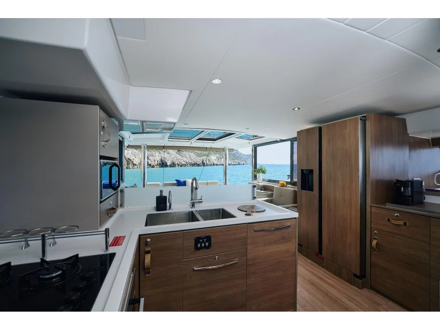 Bali 4.8 (Yemaya) Interior image - 9