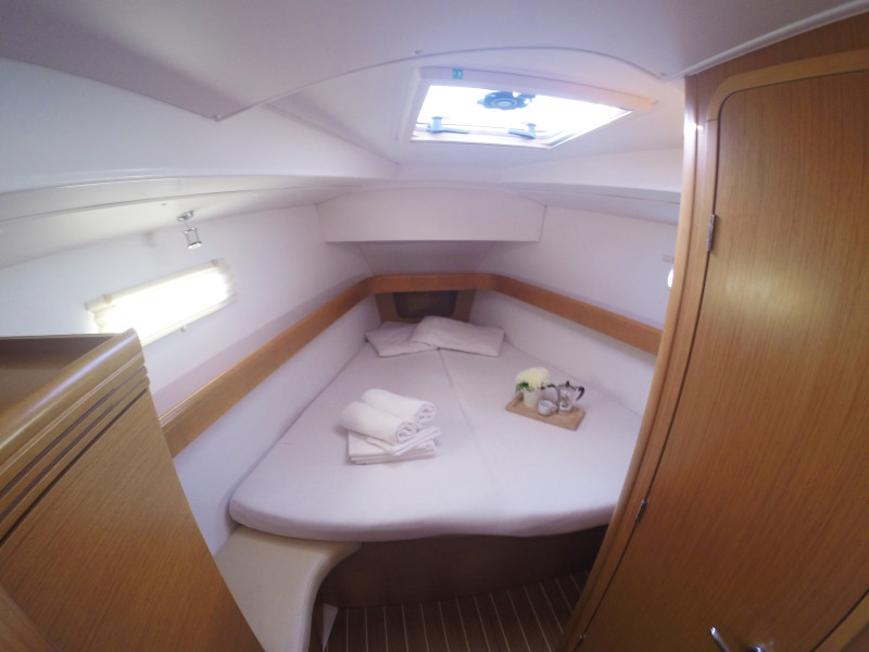 Photo #6 - Sun Odyssey 42DS (Sweet Alis) in Lefkada - 15083