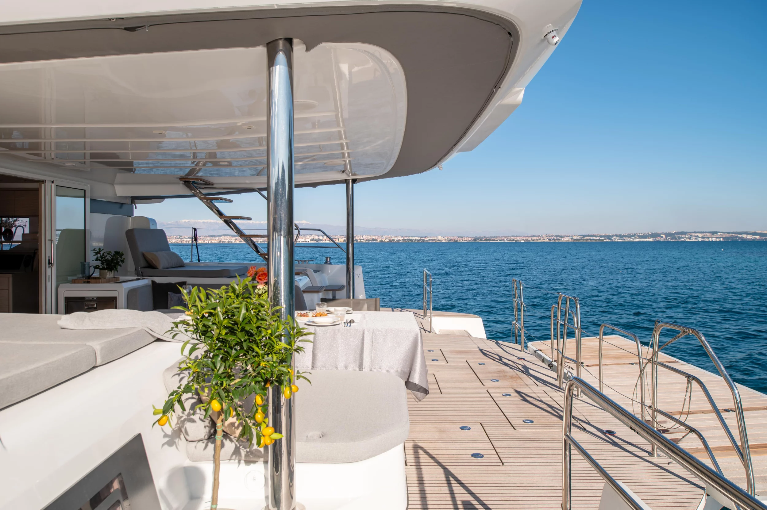 Lagoon 60 (DIAMOND DIVA)  - 35