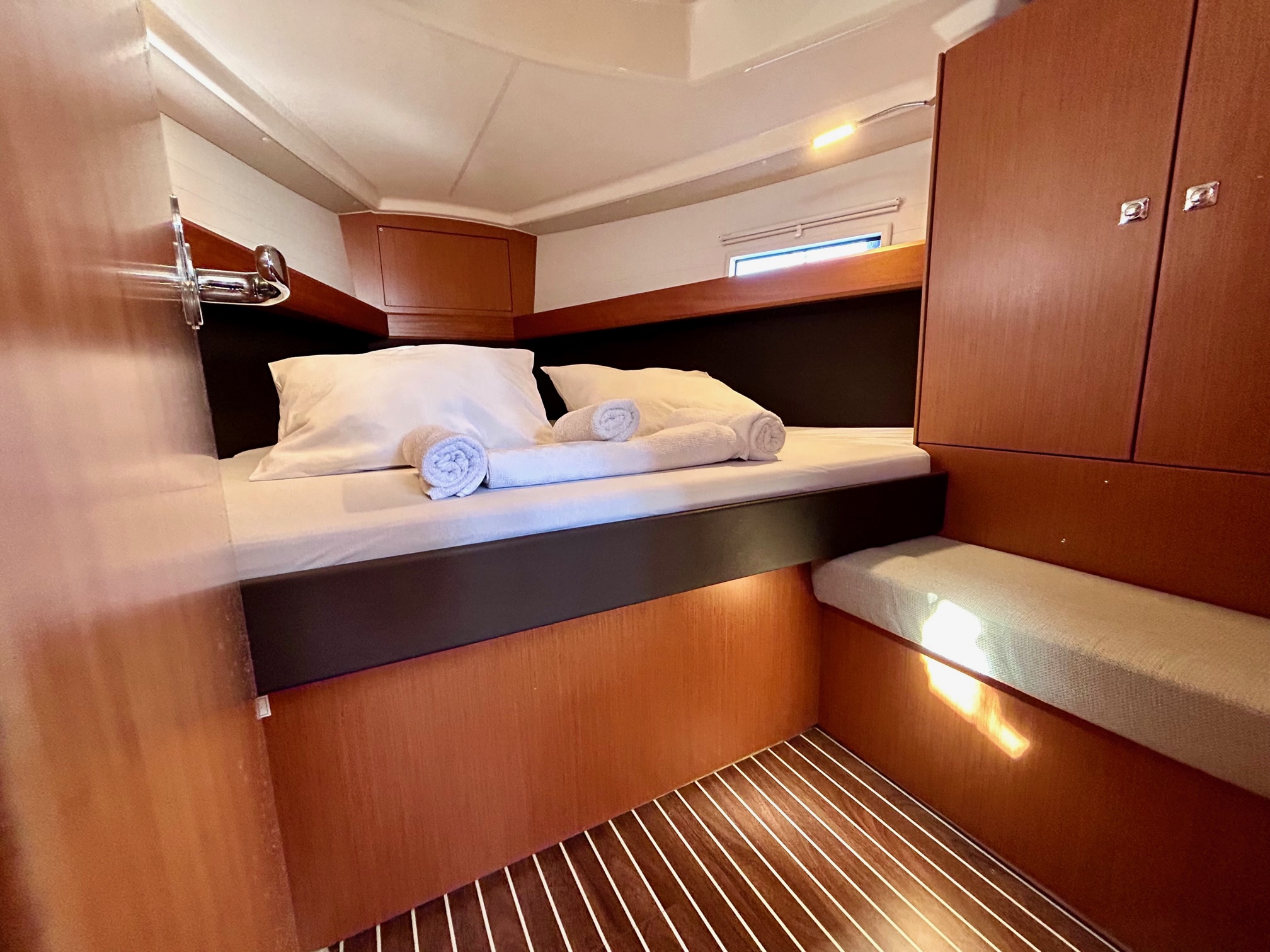 Photo #8 - Bavaria Cruiser 37 (Enjoy The Silence) en Fethiye - 19209