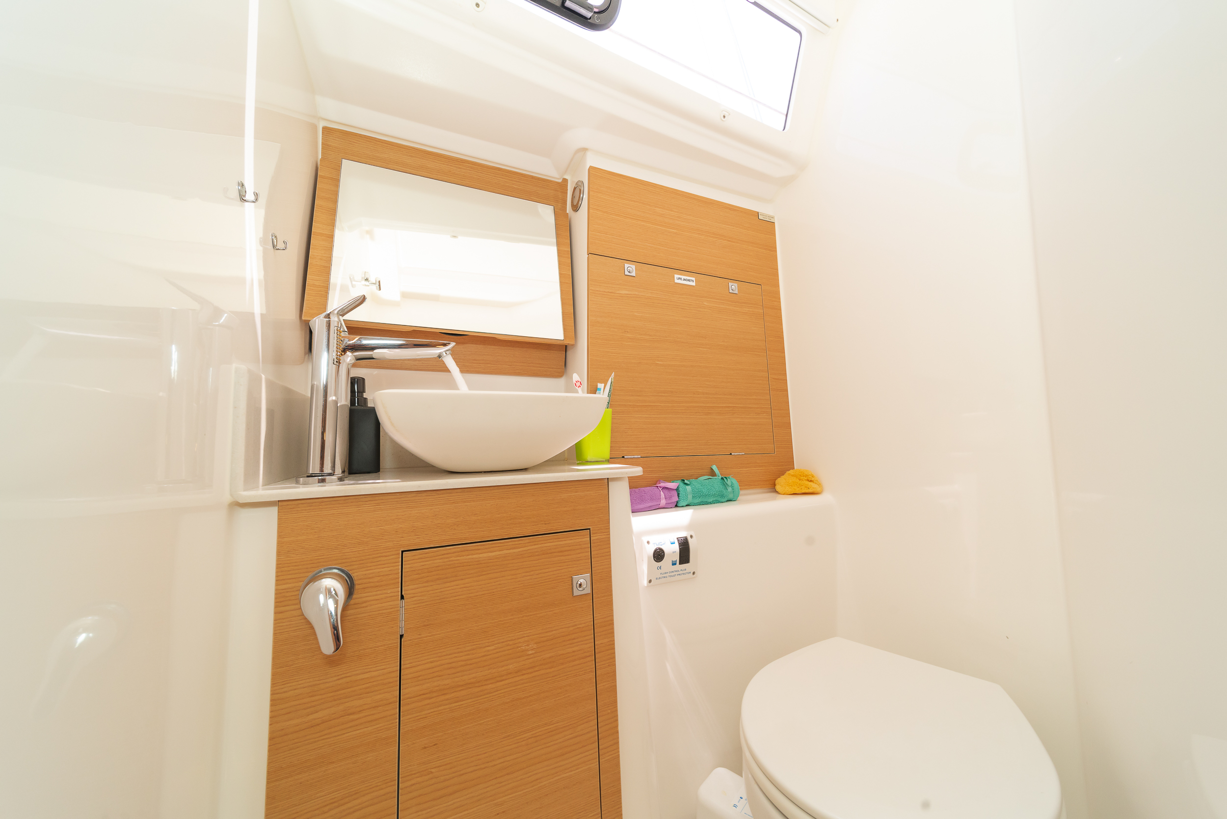 Photo #14 - Dufour 460 Grand Large (Vanilla) in Atene - 17176