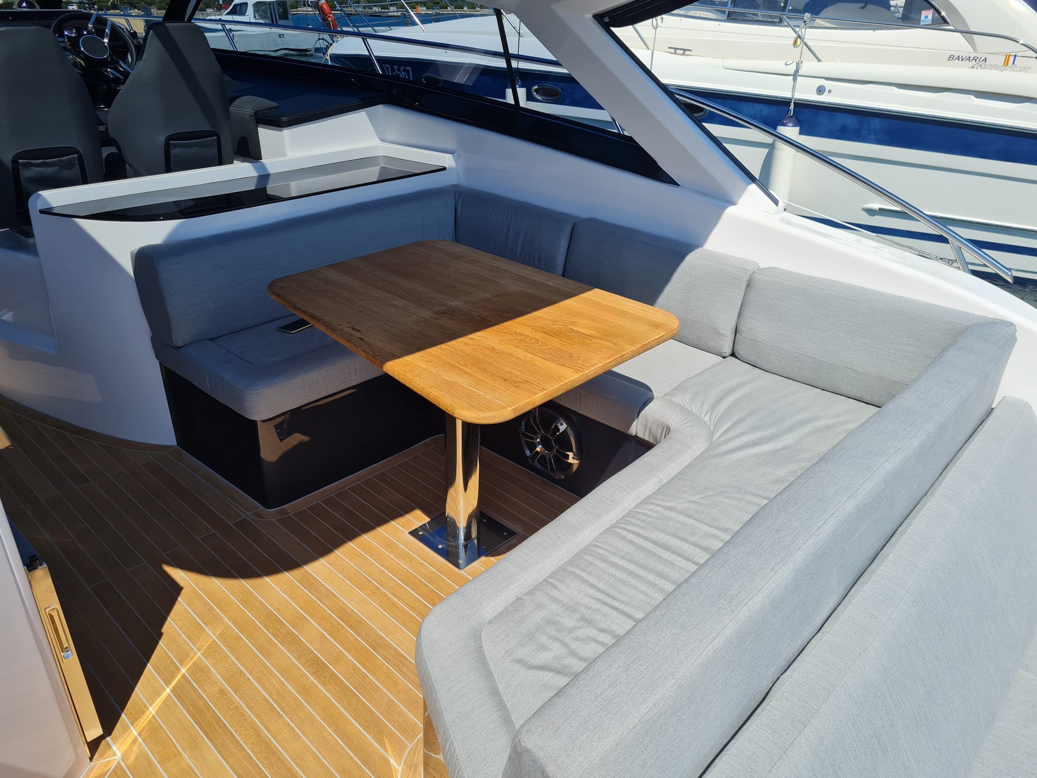 Photo #7 - Focus Power 44 Hard Top (Boha) en Sukosan - 15237