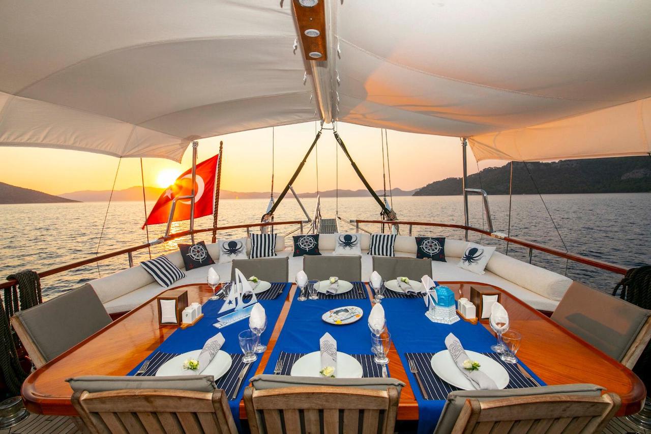 Photo #6 - 24M Luxury Gulet (Santa Maria) en Marmaris - 8462