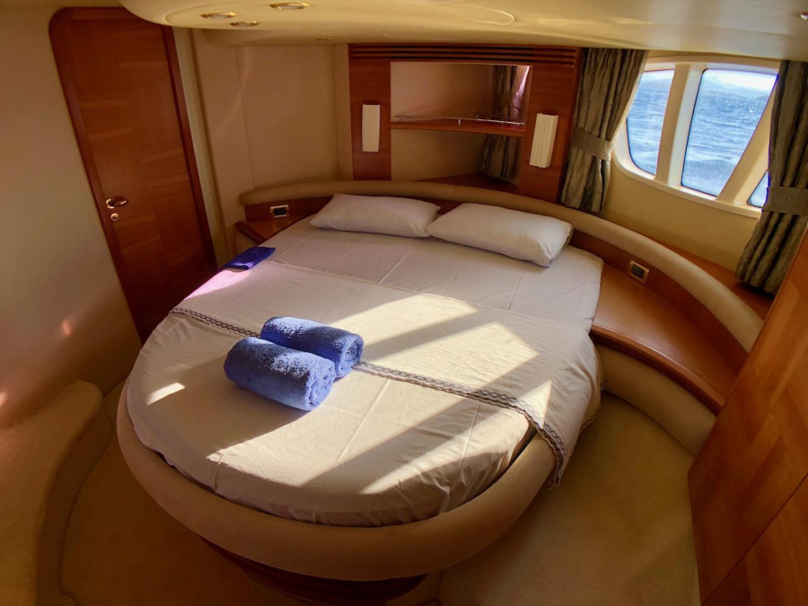 Photo #11 - Azimut 55 Cosmos (Cosmos) in Bodrum - 10578