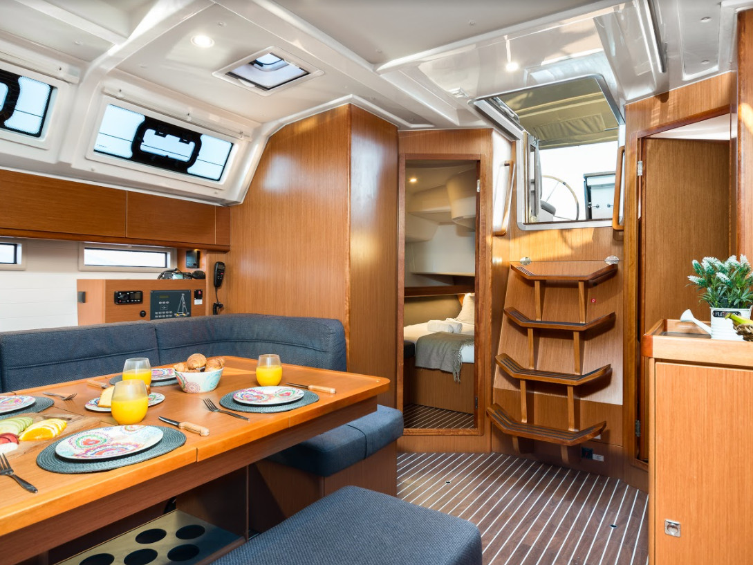 Photo #3 - Bavaria Cruiser 46 (Dolce Vita) in Korfu - 6112