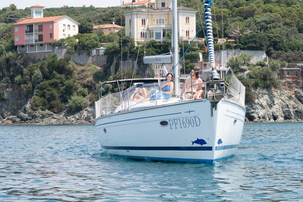 Photo #6 - Bavaria 50 Cruiser (CARAIBIX) in Castiglioncello - 25260