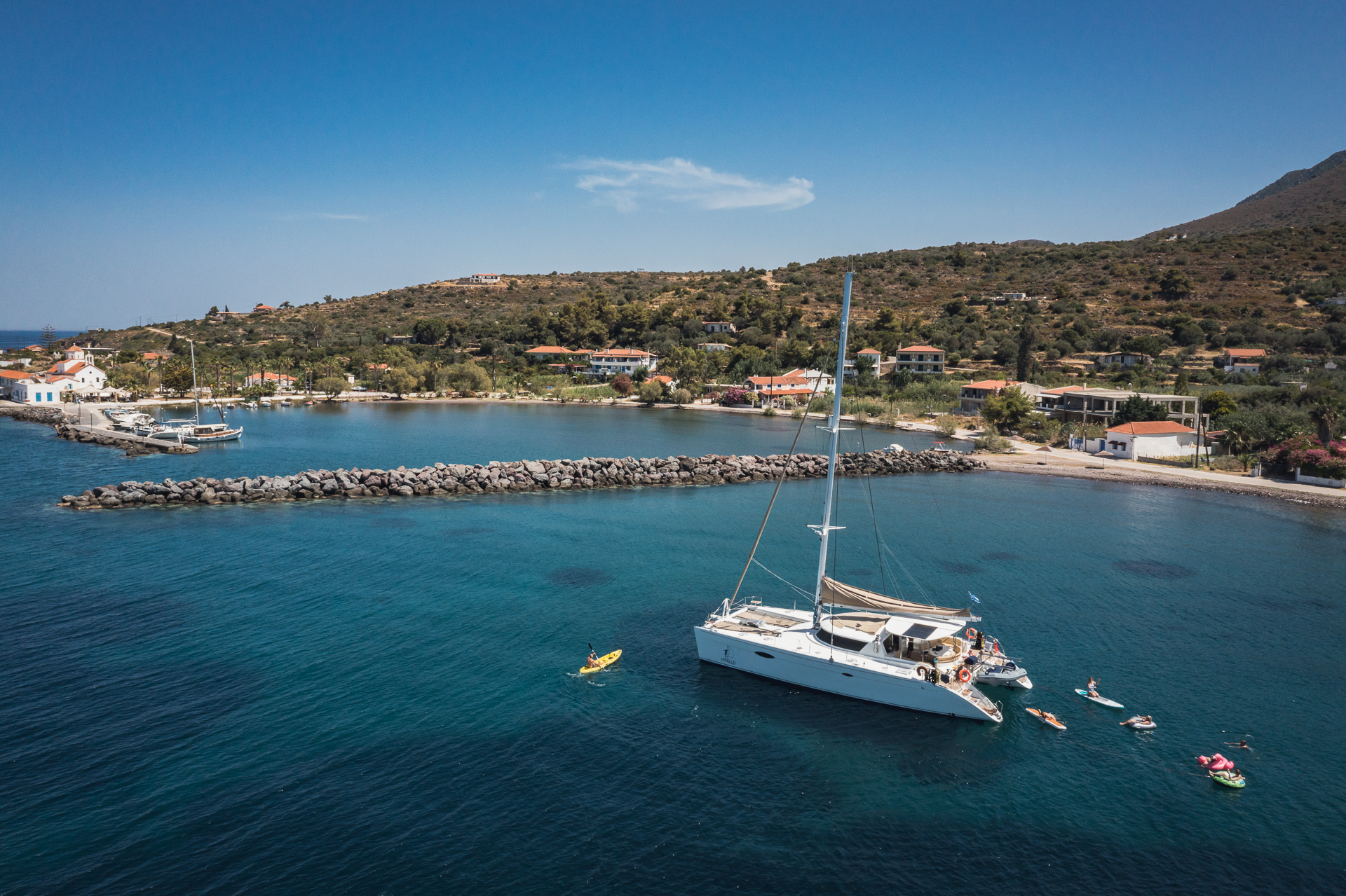 Photo #21 - Eleuthera 60 (ZORBA CAT) in Aegina - 23640