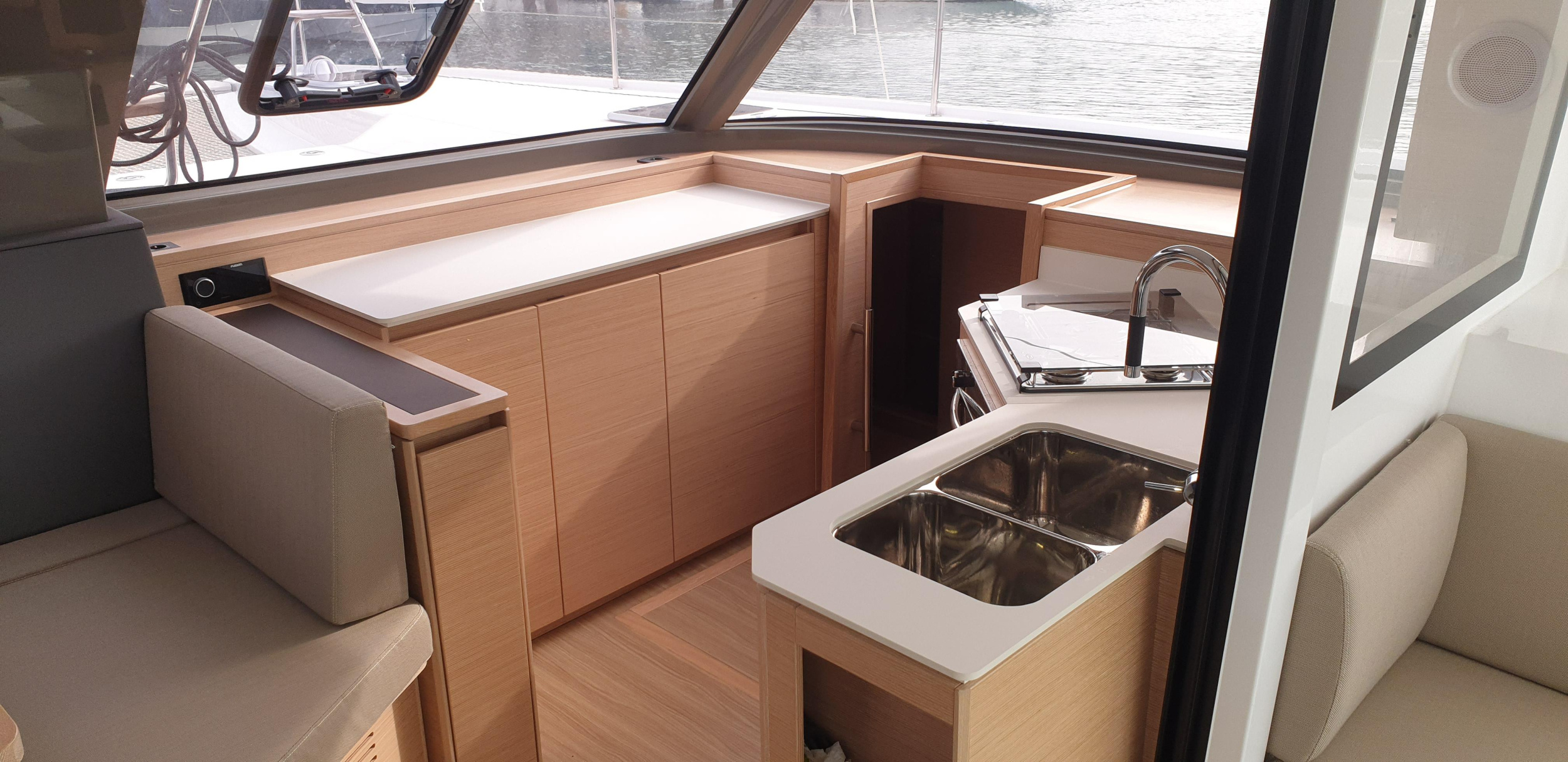 Photo #11 - Nautitech 40 Open (Lullaby) in Tropea - 16815