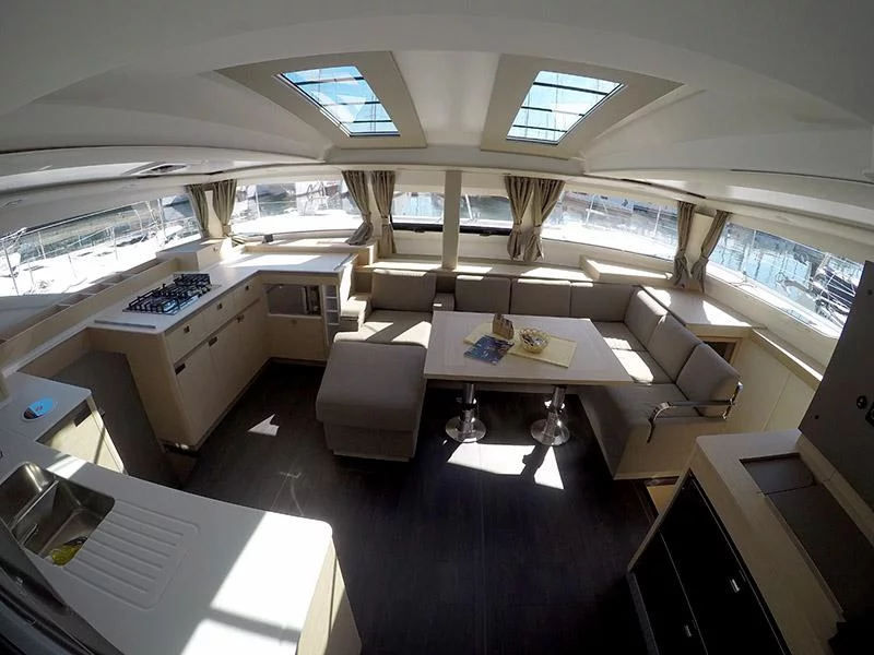 Fountaine Pajot Elba 45 (Alize) Interior image - 4