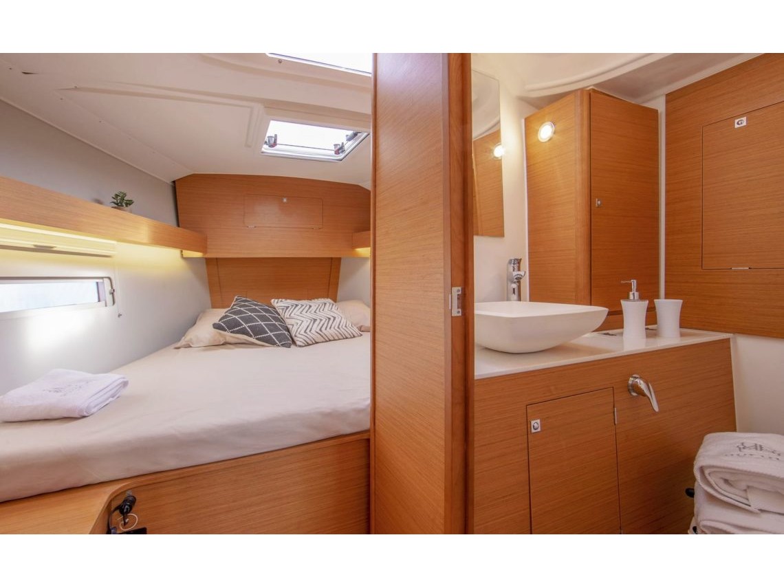 Photo #5 - Dufour 390 Grand Large (Shibumi) in Castellammare di Stabia - 14494