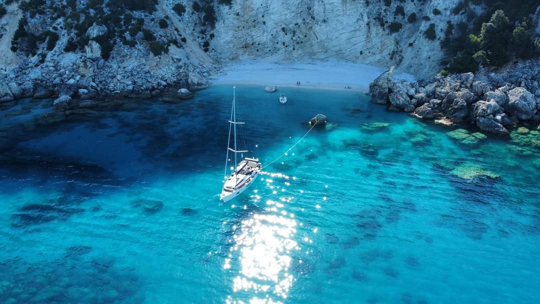Photo #8 - Sun Odyssey 479 (YOLO) en Lefkada - 18527