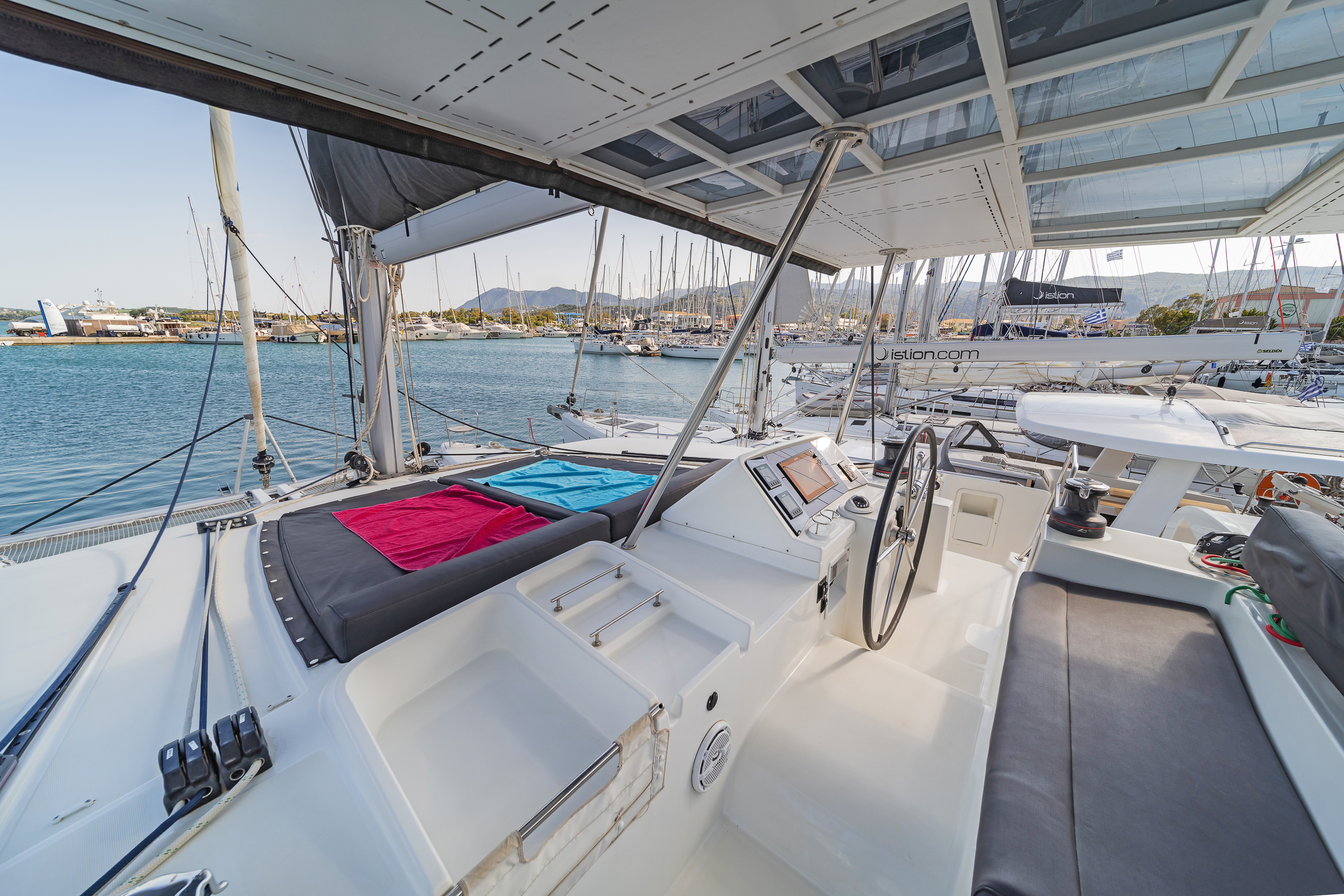 Photo #21 - Lagoon 450 Fly & GEN & WM (Cassiopeia II) en Corfú - 8333