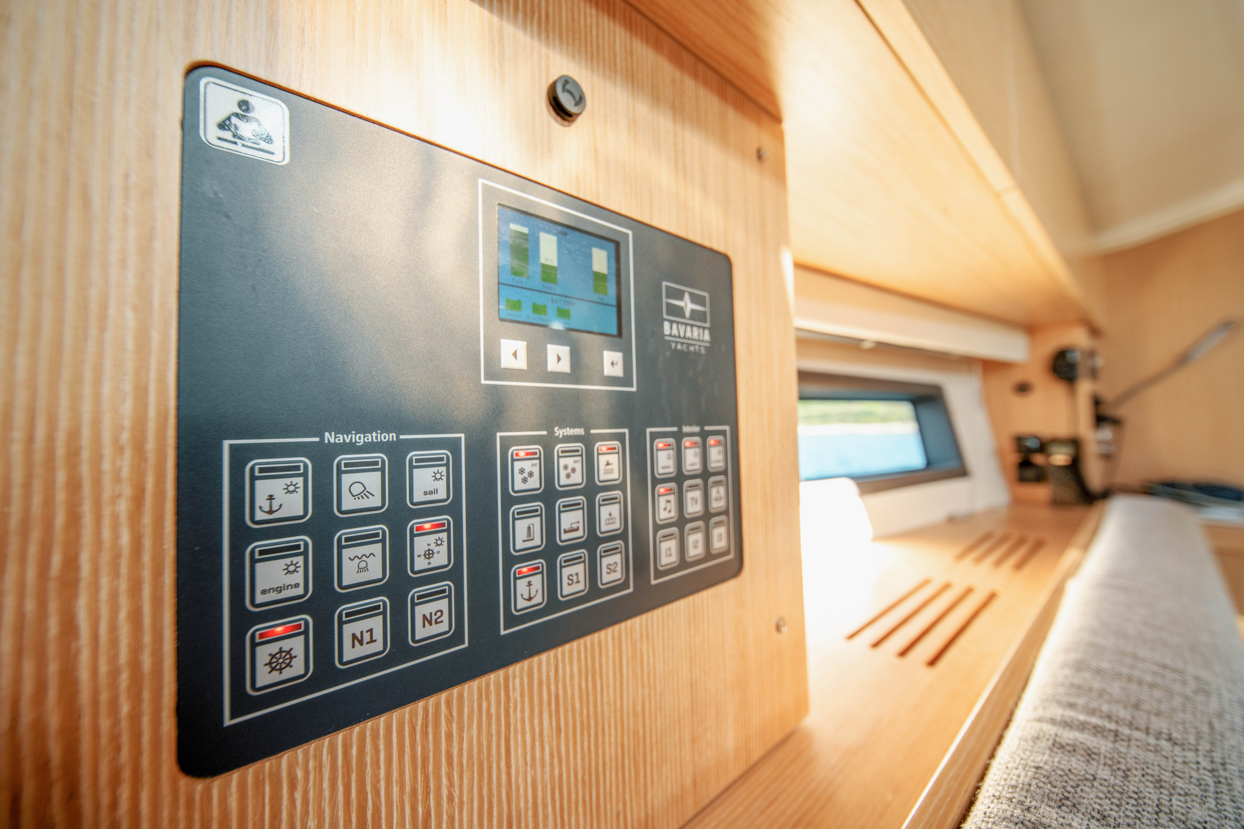 Photo #4 - Bavaria C42 (Fiona) en Krk - 15529