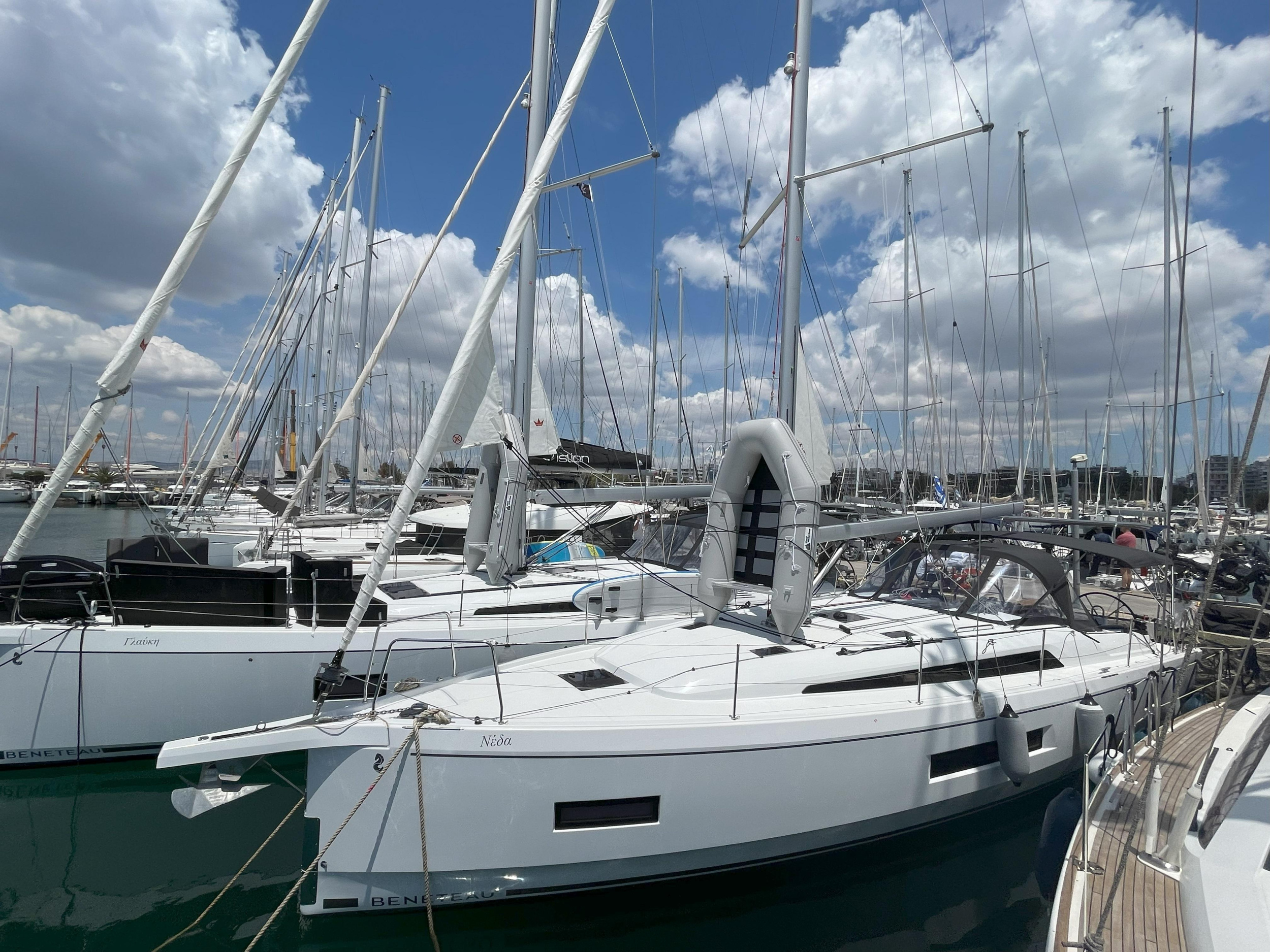 Photo #8 - Oceanis 40.1 (Neda) in Athen - 18837