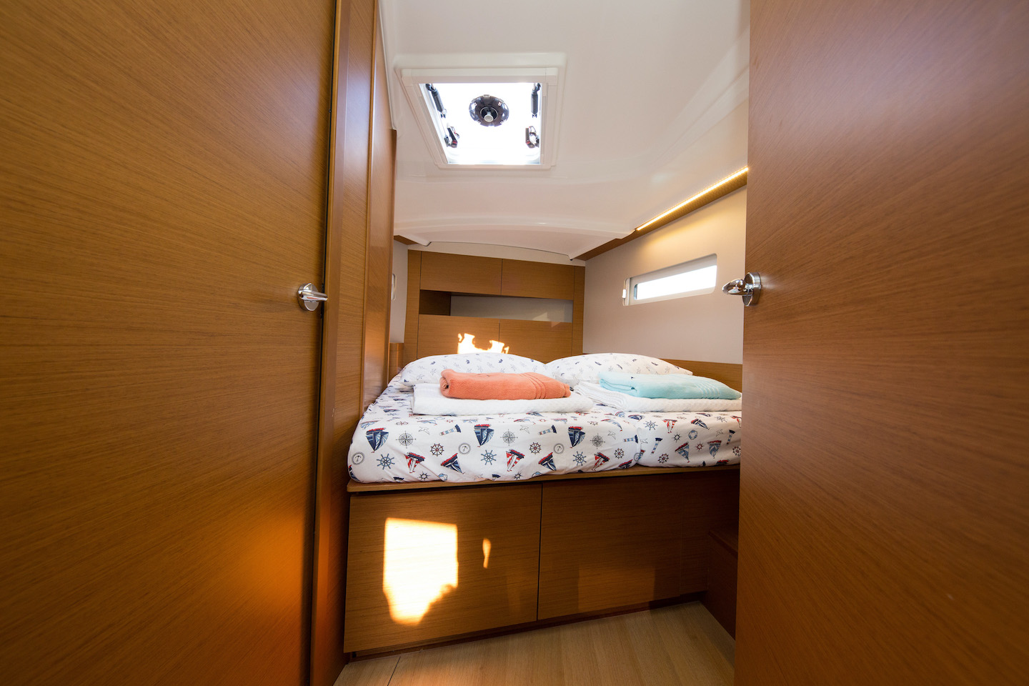 Photo #5 - Sun Odyssey 410 (Suncity 3) in Fethiye - 16634